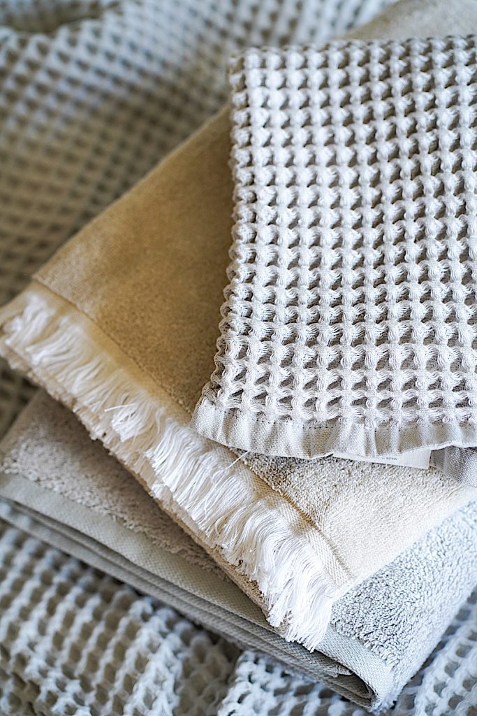 casaluna flat weave bath towel